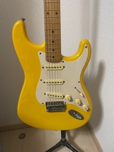 スクワイヤー ストラト ギター Squier 限定 イエロー