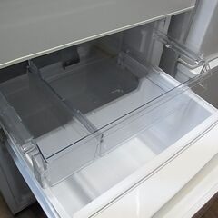 AQUA　アクア　ノンフロン冷凍冷蔵庫　184L　AQR-218F　ミルク　2ドア冷蔵庫　2016年製