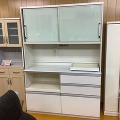 【リサイクルサービス八光】幅139.5cm　エナメルホワイト　大型食器棚