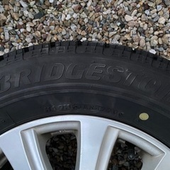 スタッドレスタイヤ195/65R15 ブリヂストンBRIZZAK VRX