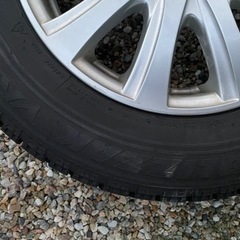 スタッドレスタイヤ195/65R15 ブリヂストンBRIZZAK VRX