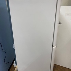 I583 🌈 レトロデザイン♪ e angle 冷蔵庫 (149L)  ⭐動作確認済 ⭐クリーニング済