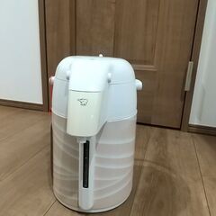 未使用ＺＯＪＩＲＵＳＨＩ　象印　押すだけポット　