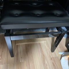 YAMAHA ヤマハ　アップライトピアノ　b113 SC2 3年落ち