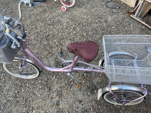 新品ブリジストン 高齢者用 三輪車
