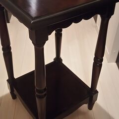 お取引完了】北海道民芸家具 サイドテーブル（花台 ・ナイトテーブル