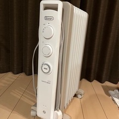 デロンギ ヴェルティカルド オイルヒーター　中古品