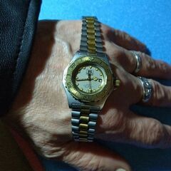 良品 タグホイヤー 3000シリーズ プロフェッショナル200M グレー文字盤