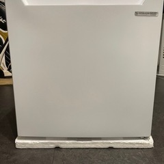 小型　冷蔵庫