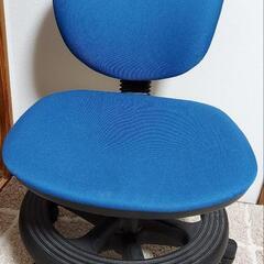 【あげます】青い椅子