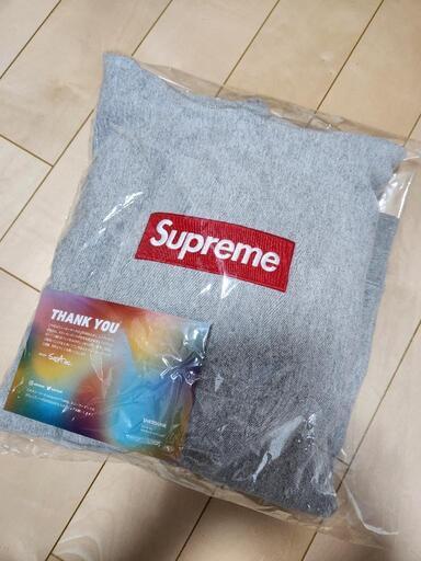 Supreme　パーカー　新品