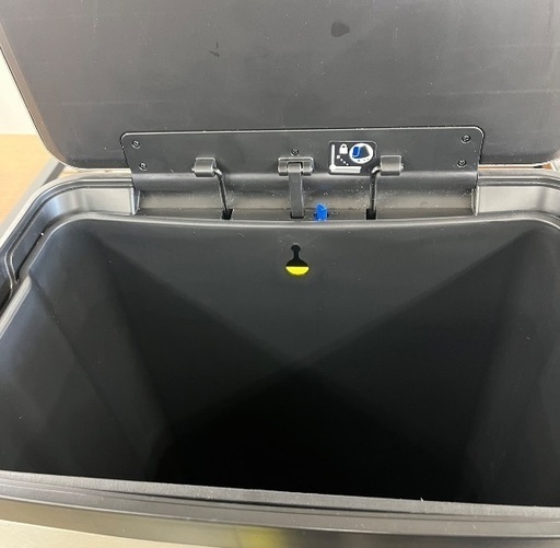 J3212 KOHLER コーラー ペダル式ゴミ箱 ステップ ゴミ箱 蓋付き ステンレススチール  クリーニング済み Amazon｜Kohler (コーラー) 13ガロン ステンレススチール ステップ