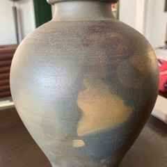 沖縄の作家松島 朝義さんの壺