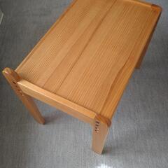 【ネット決済】幼児用学習机（引き出し有り）　椅子付き