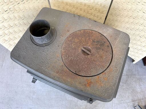 上杉製作所 薪ストーブ 520H×440D×630W UTC-2102 鋳物製 暖炉 薪暖炉