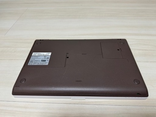 SSD1TB、メモリ8GB変更済】富士通LIFE BOOK FMVA45C2W