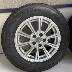 スタッドレスタイヤ　195/65/15 アイスガード6 