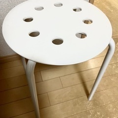 IKEA丸椅子　マリウス　4脚　無料　12/31まで