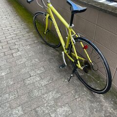 リサイクルショップどりーむ荒田店 No1075 自転車　クロスバイク　GIANT　ESCAPE　R3　ギア前後切り替え　３×８段変速　大人気シリーズ♪　王道のアルミクロスバイク♪