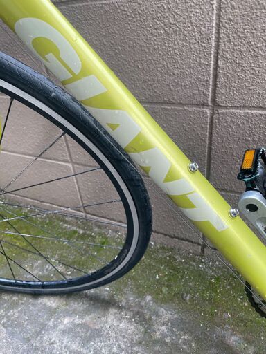 リサイクルショップどりーむ荒田店 No1075 自転車 クロスバイク GIANT  