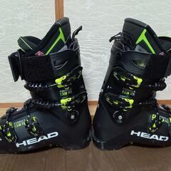 ヘッドスキーブーツ　FORMULA130