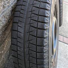 スタッドレスタイヤ 175/65/R15 トヨタ系鉄ホイール付き