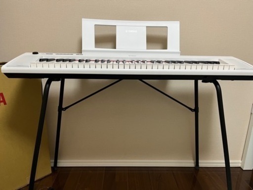 YAMAHA 電子ピアノ　キーボード