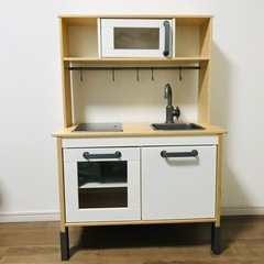 IKEA おままごとキッチン＋おまけ付【引き取り限定】