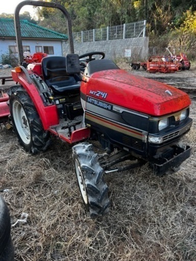 三菱 トラクター MT241。890時間