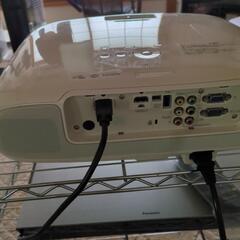 エプソン3Dプロジェクター　EH-TW6000W