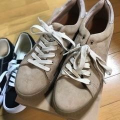 新品　靴　２足　　24.5cm、L