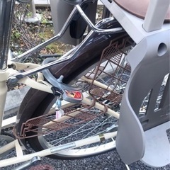 【美品】【お買い得】チャイルドシート付き 6段変則ギア 自転車 2023年7月購入