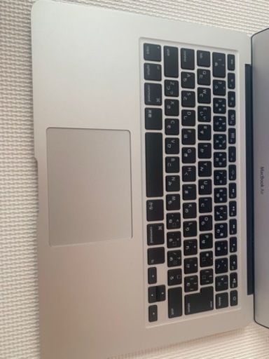 MacBook Air 2015 早急ならお届け無料！ (アイアイ) 絹延橋のMacの中古