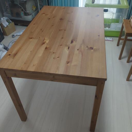 決まりました。　IKEA　ダイニングテーブル　イス4脚