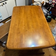 ダイニングテーブル(木製)長椅子付(木製)