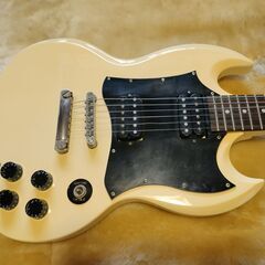 エレキ・白エピSG＋アンプ＋アクセサリーの7点セット すぐに始められます