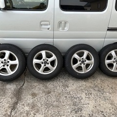 スタッドレスタイヤ　195/65/r15