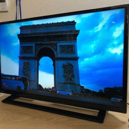 TOSHIBA 液晶テレビ　32S22 2019年製