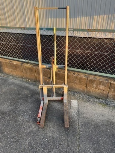 手動リフト