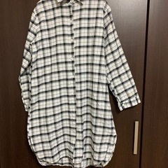 ネルシャツ2枚セット　ロング　シャツ　白系　羽織　シャツワンピ