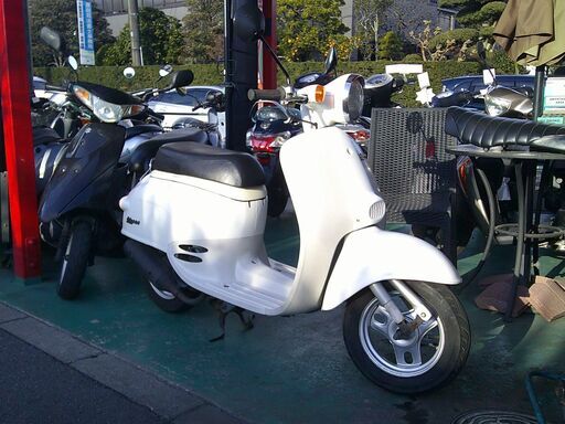 東京発！イタリアのベスパ風なホンダ製2サイクルジョルノでビンテージスクータールック