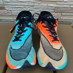 NIKE ZoomX Vaporfly NEXT%