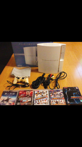 プレステーション3本体とゲームソフト5本付きです。