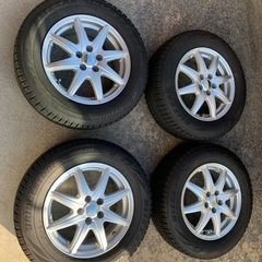 スタッドレスタイヤ　ブリジストン　ブリザック  VRX2 195 65 R15 ノアヴォクシー等