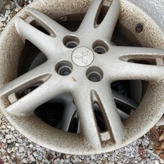 三菱純正アルミホイール　15インチ