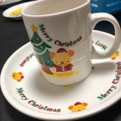 クリスマスカップ、お皿4セット