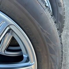 スタッドレス4本セット美品！
