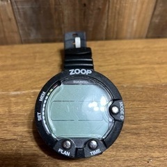 腕時計 SUUNTO ZOOP ¥5000 読谷村