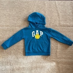 美品　GAP パーカー　110cm