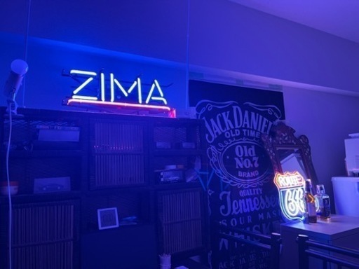 ZIMA ネオン　レトロ